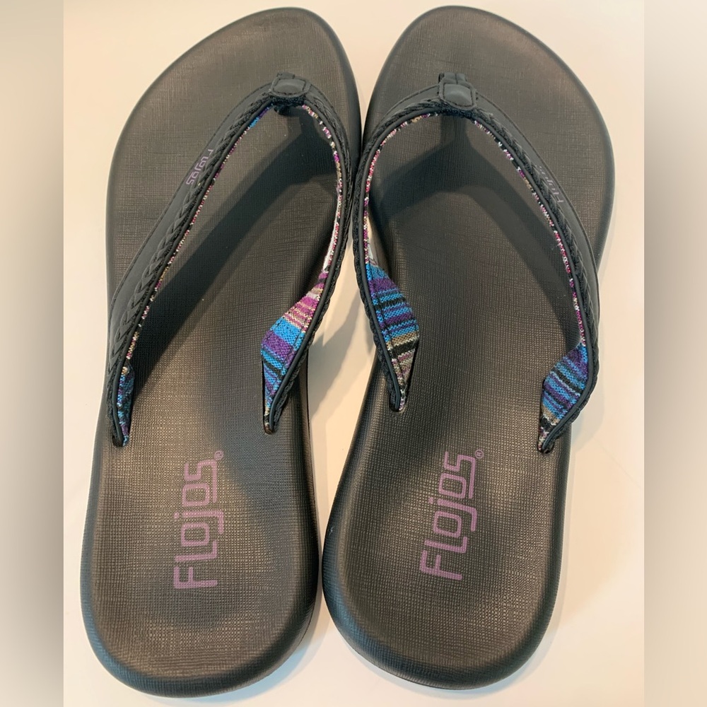 Flojos Black Thongs Sandals Flip Flop Size 9 Memory Foam